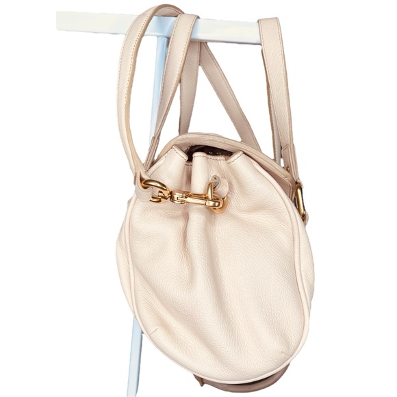 Marc by Marc Jacobs Bianca Satchel
Vanilla Cream Beige Gold hardware Crossbody - Picture 3 of 7